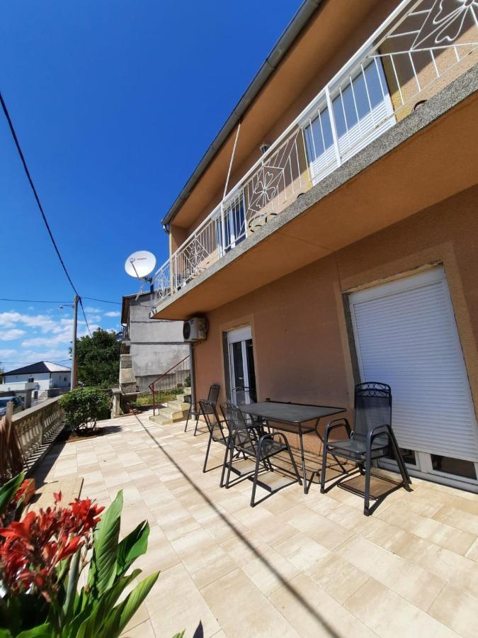 Lana 2 Apartment เซนญ์ ภายนอก รูปภาพ